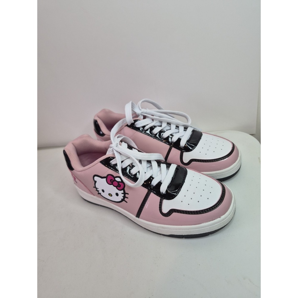 Hello Kitty Sneakers Shoes Womens Size 8 Pink Patent Leather Lace Up WMHK24BB001